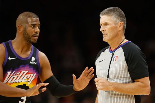 Chris Paul has a 0-14 record in playoff games officiated by NBA referee Scott Foster (R)