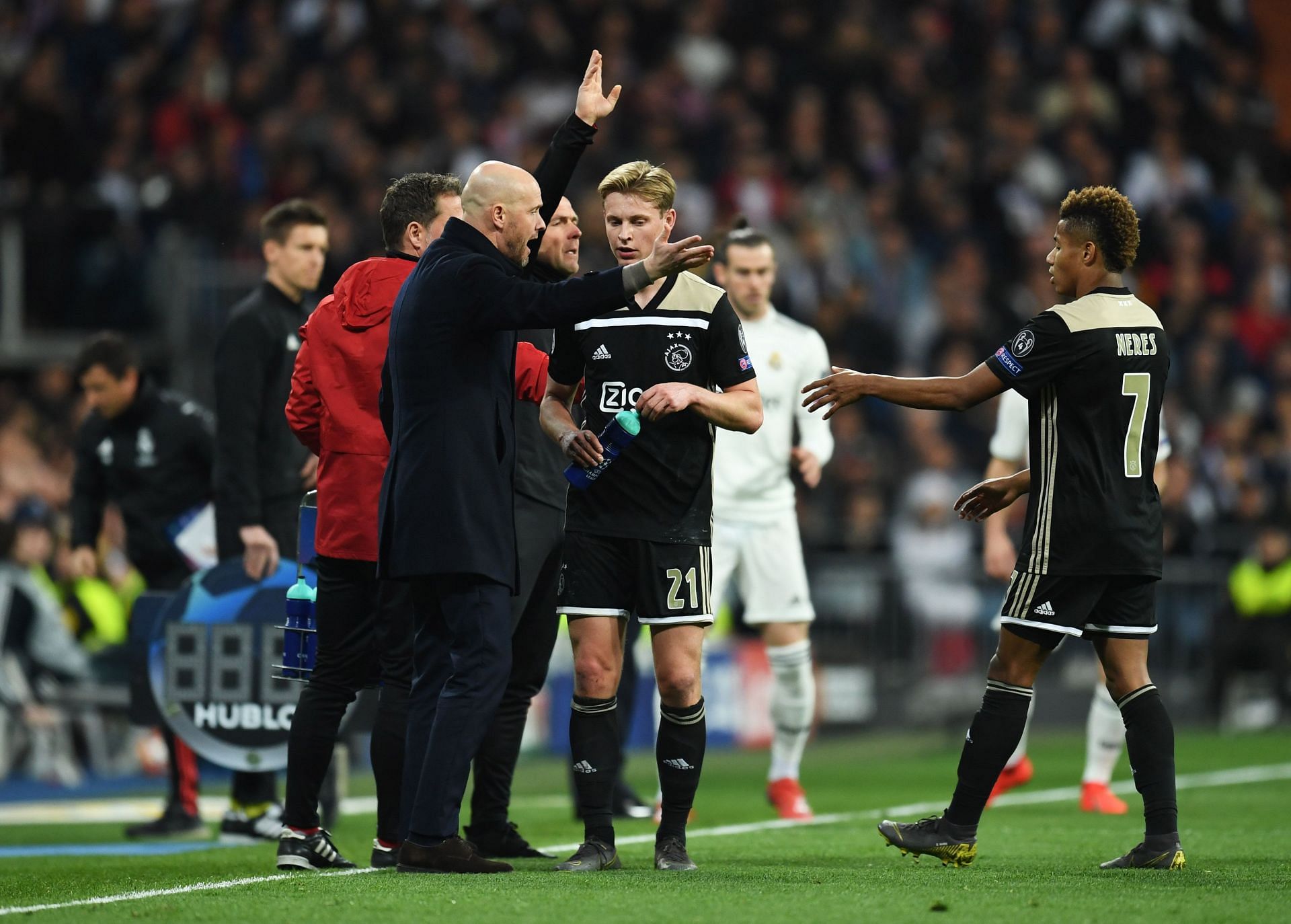 Ten Hag coached De Jong for two seasons at Ajax