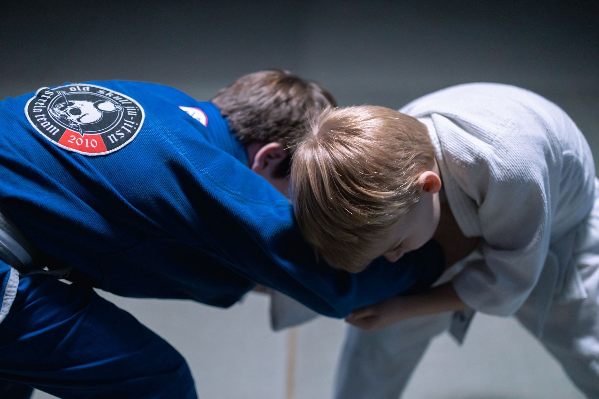 Krav Maga is built on a logical and realistic approach to combat (Image via Pexels/Cottonbro)