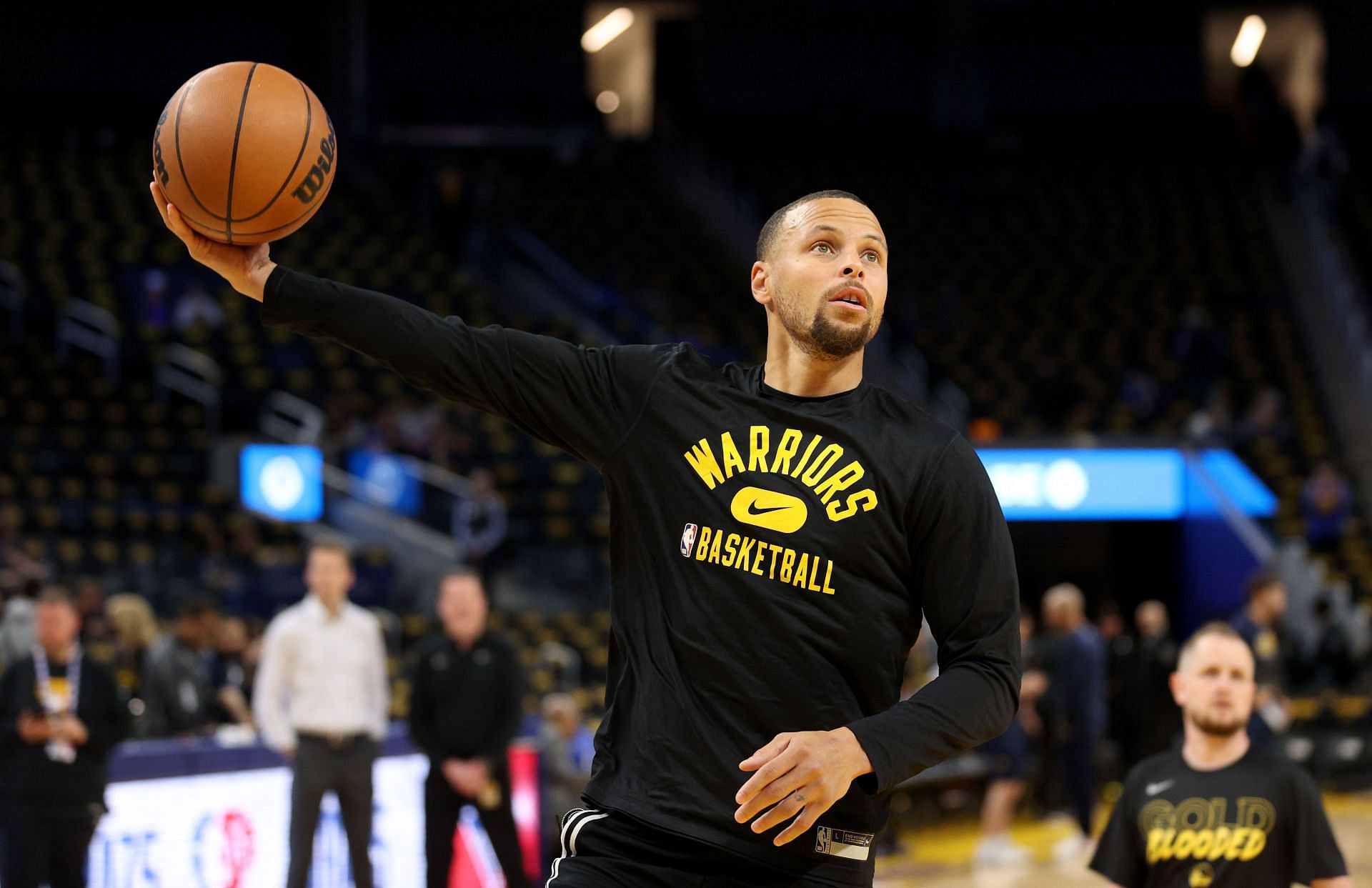 Steph Curry of the Golden State Warriors warms up before facing the Denver Nuggets in Game 1 of the first round of the 2022 NBA playoffs