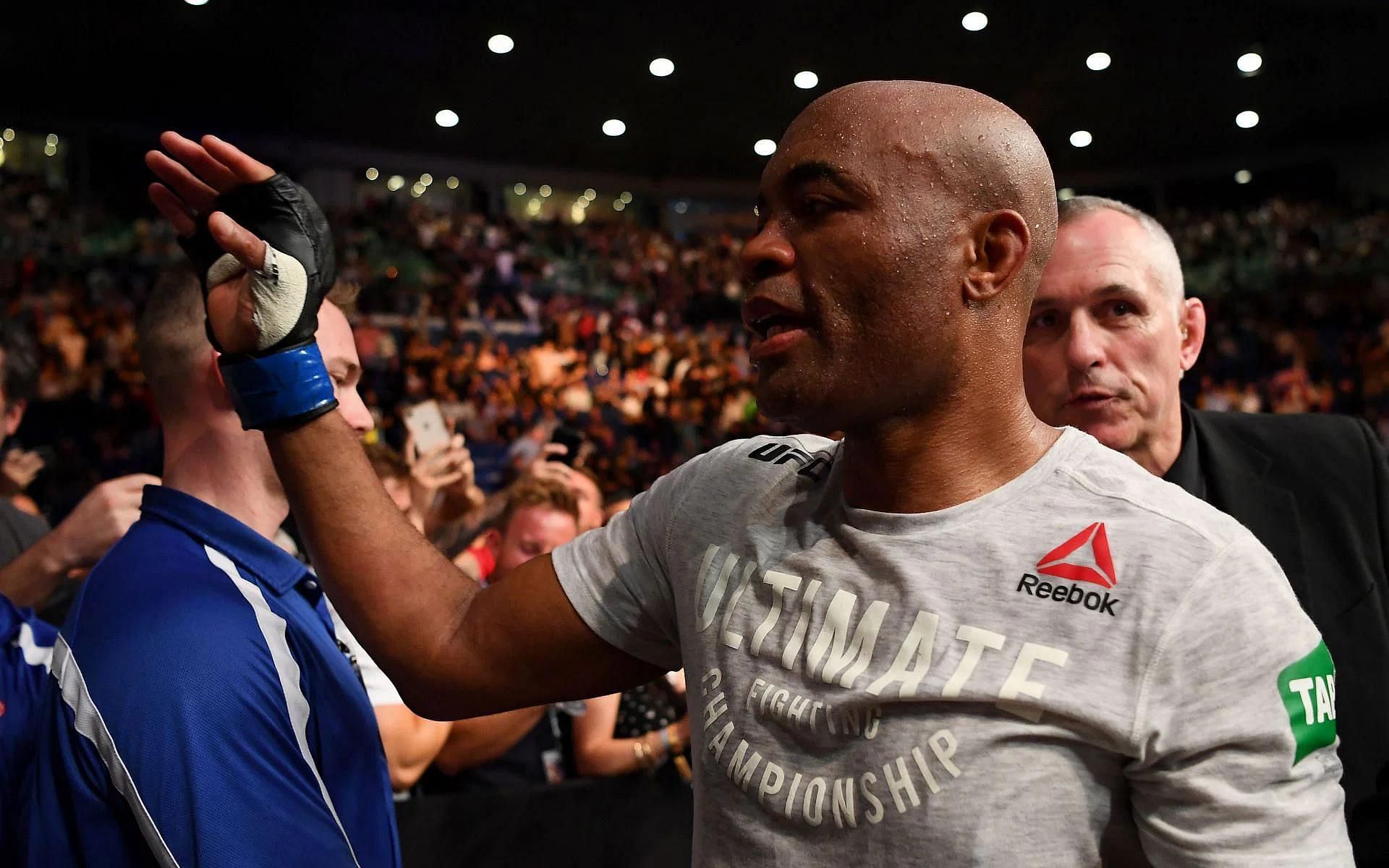 UFC 234: Israel Adesanya vs Anderson Silva