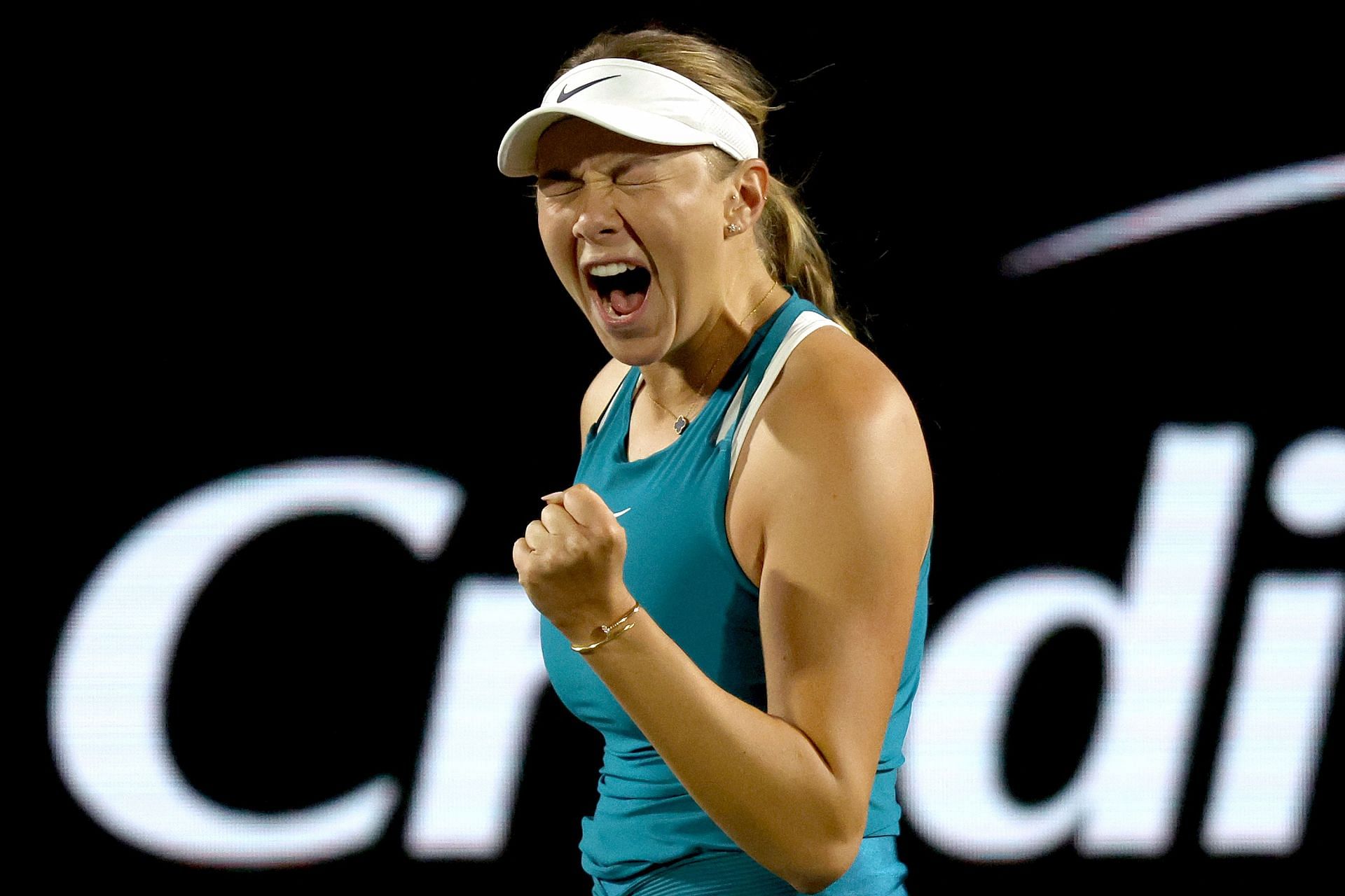 Anisimova beat Sabalenka at the 2022 Credit One Charleston Open