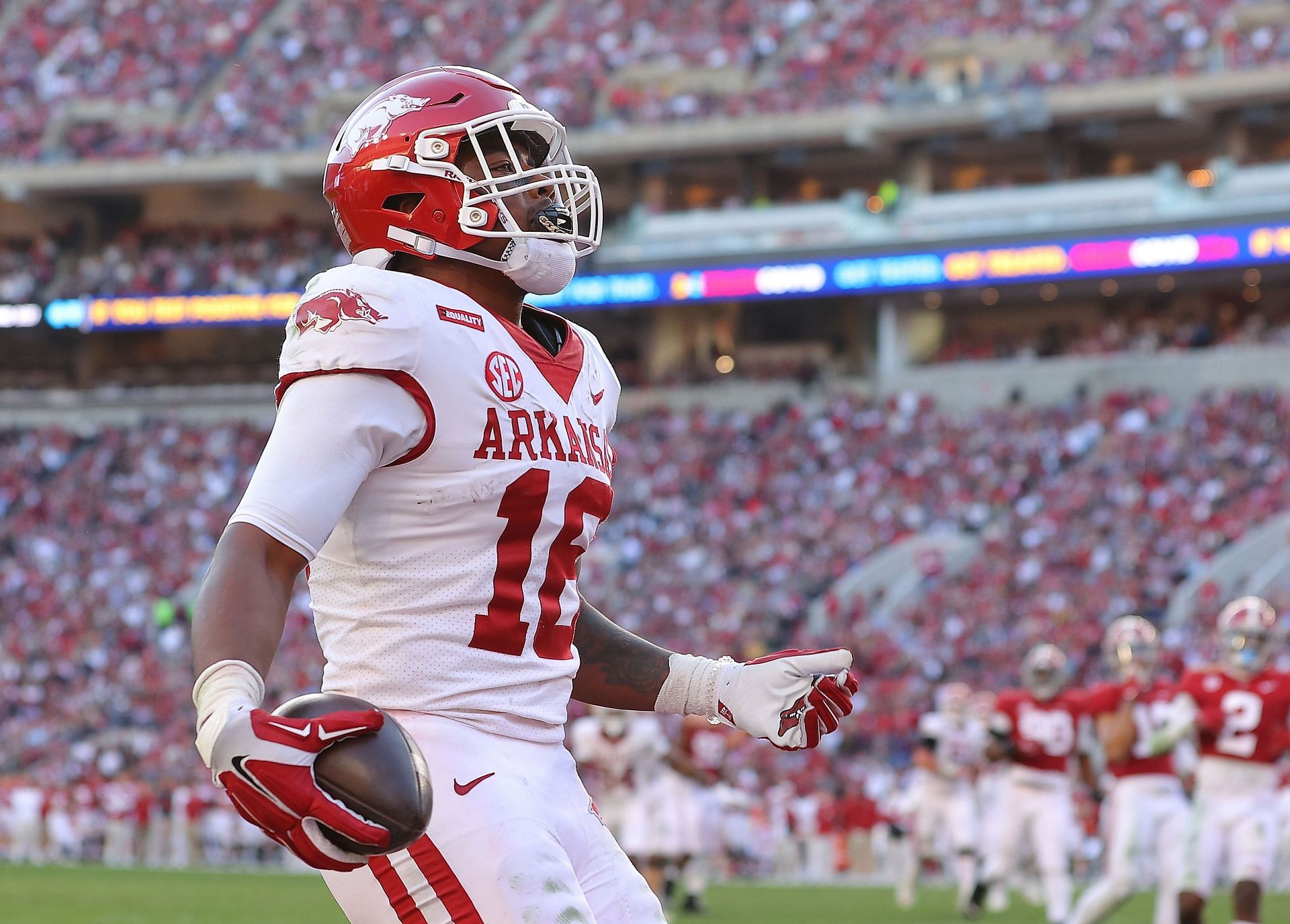 Arkansas wide receiver Treylon Burks