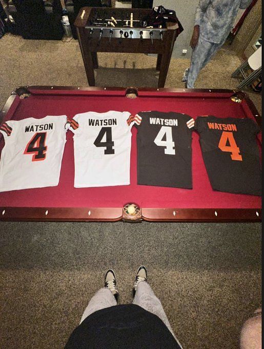 Deshaun Watson Forgets To Remove Falcons Jersey From Background While  showing Off His New Browns Jerseys On Instagram - Daily Snark