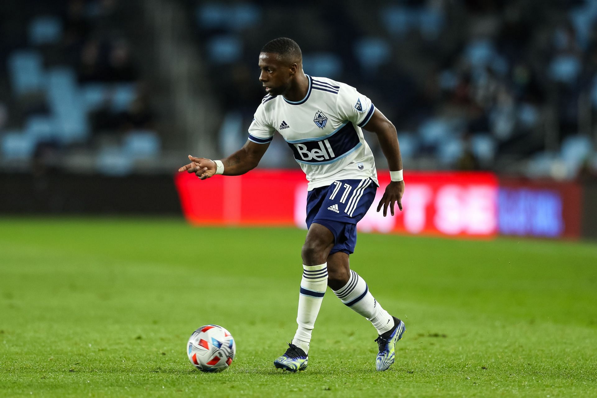 Vancouver Whitecaps will host Sporting Kansas City on Sunday.