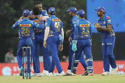 Can the Mumbai Indians finally open their account on the IPL 2022 standings? (Image Courtesy: IPLT20.com)