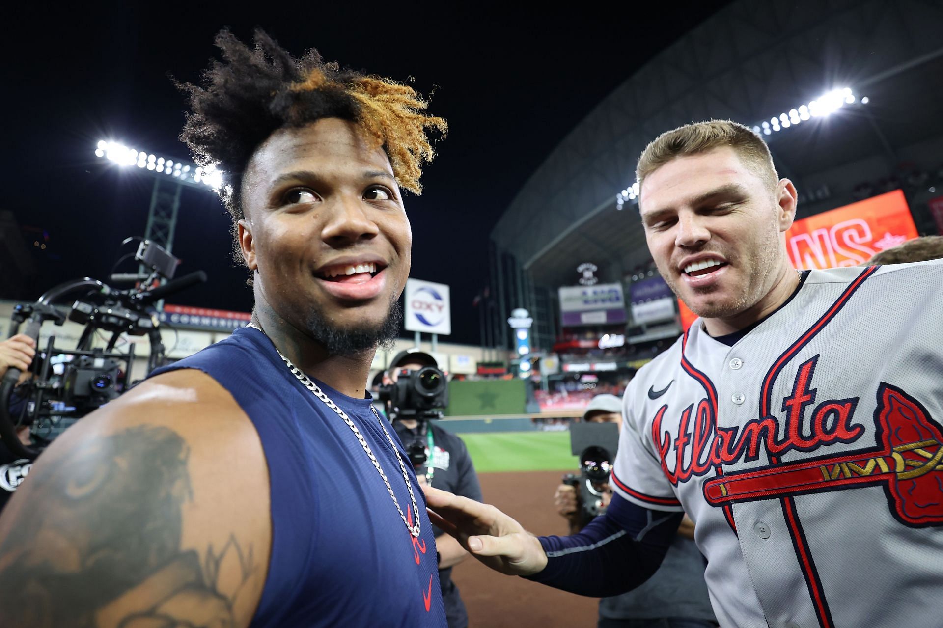 Braves players make clear their frustration on Freddie Freeman chase