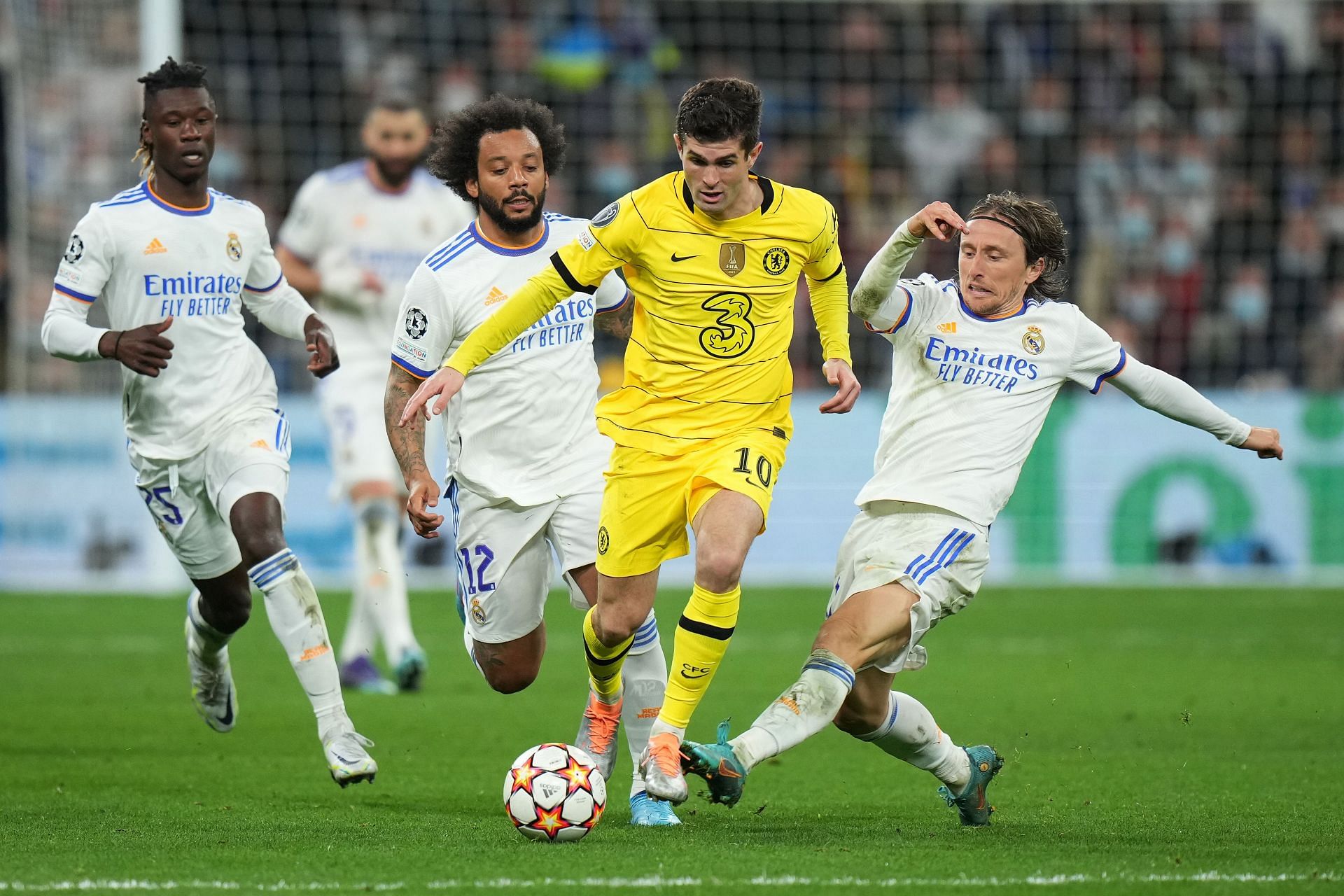 Christian Pulisic (#10, C) could not influence the game after coming on against Real Madrid