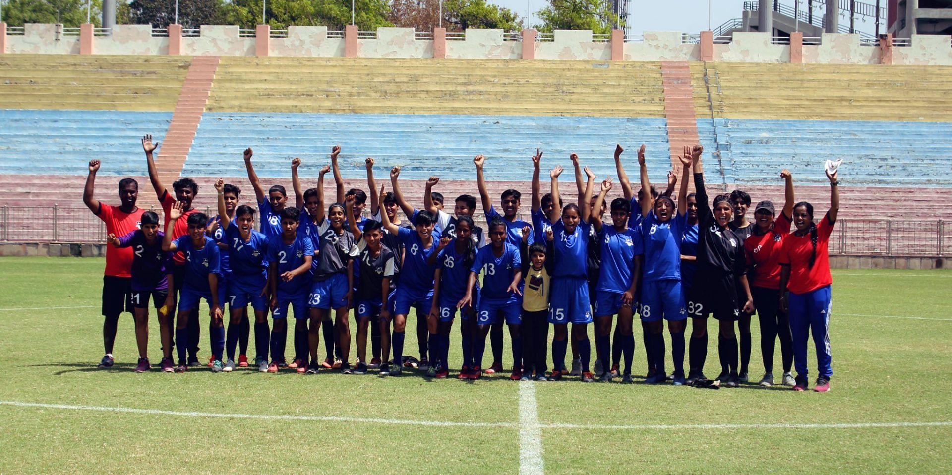 ARA FC players celebrating after defeating YWC in the final game of the IWL 2022 Qualifiers. (Image Courtesy: AIFF Media)
