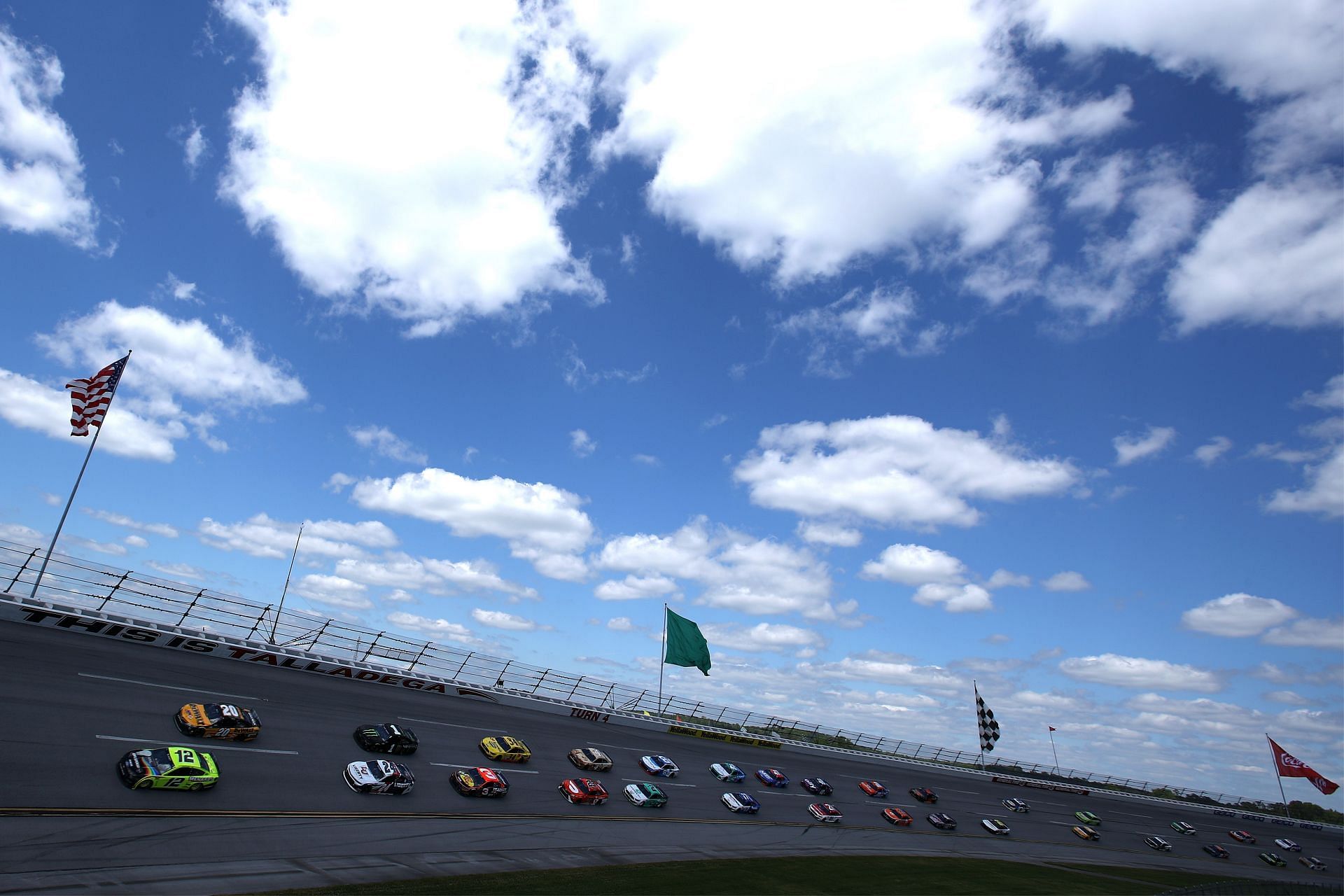 Ryan Blaney leads the field during the NASCAR Cup Series GEICO 500 at Talladega Superspeedway (Photo by Sean Gardner/Getty Images)