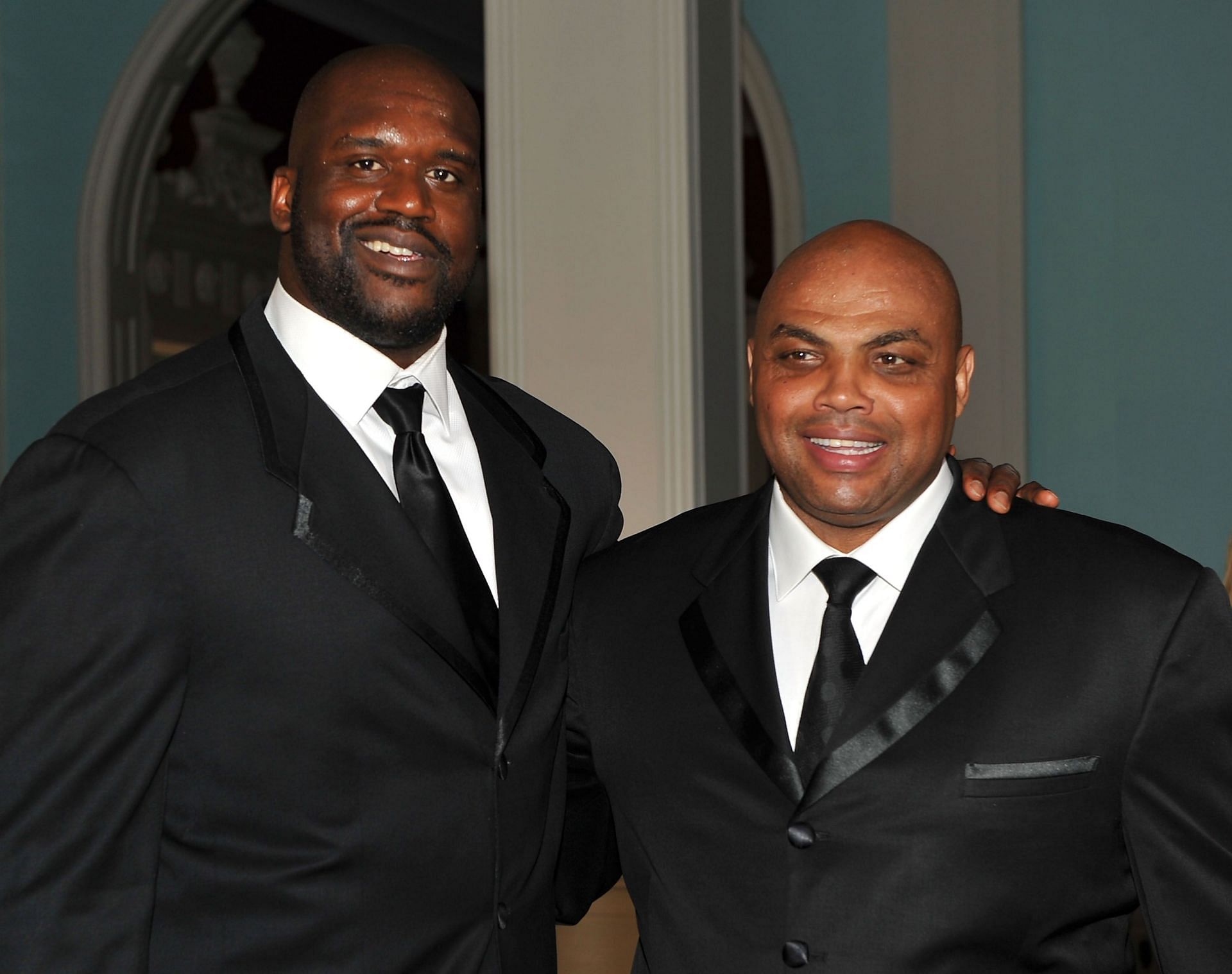 Shaquille O'Neal and Charles Barkley predicted the Golden State Warriors to take away the Denver Nuggets' lunch if Steph Curry is healthy. [Photo: Sportcasting]