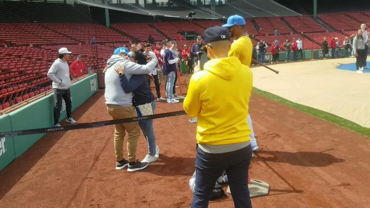 Xander Bogaerts helps with Fenway Park marriage proposal