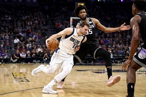 Luka Doncic of the Dallas Mavericks and Marvin Bagley III of the Sacramento Kings.