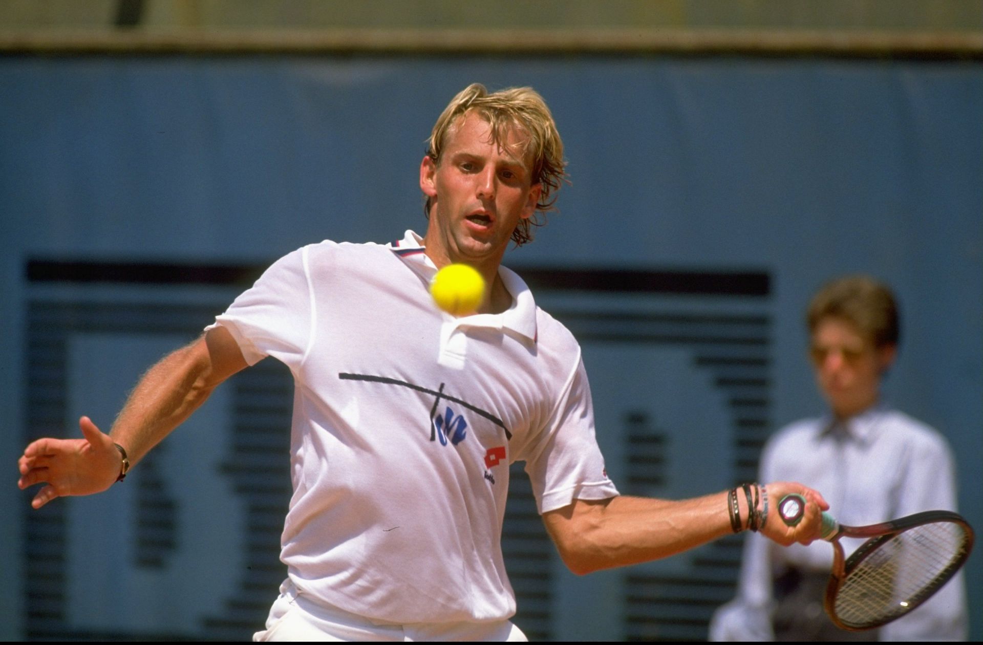 Thomas Muster won 35 of the 51 clay tournaments he reached the semifinals of since 1990