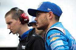 How did Kyle Larson perform at NASCAR Blue-Emu Maximum Pain Relief 400 at Martinsville Speedway?