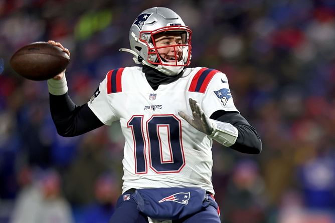 "This was young Mac Jones sending a message to him" - Skip Bayless says Patriots QB taking aim at Tom Brady in Tampa