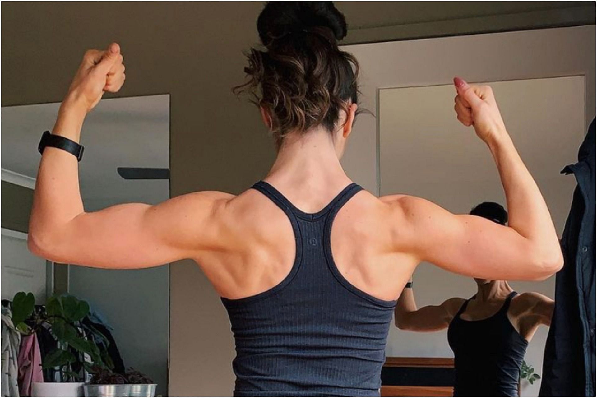 Rear delt exercises is important to improve posture. (Image by @coachgemma/Instagram)