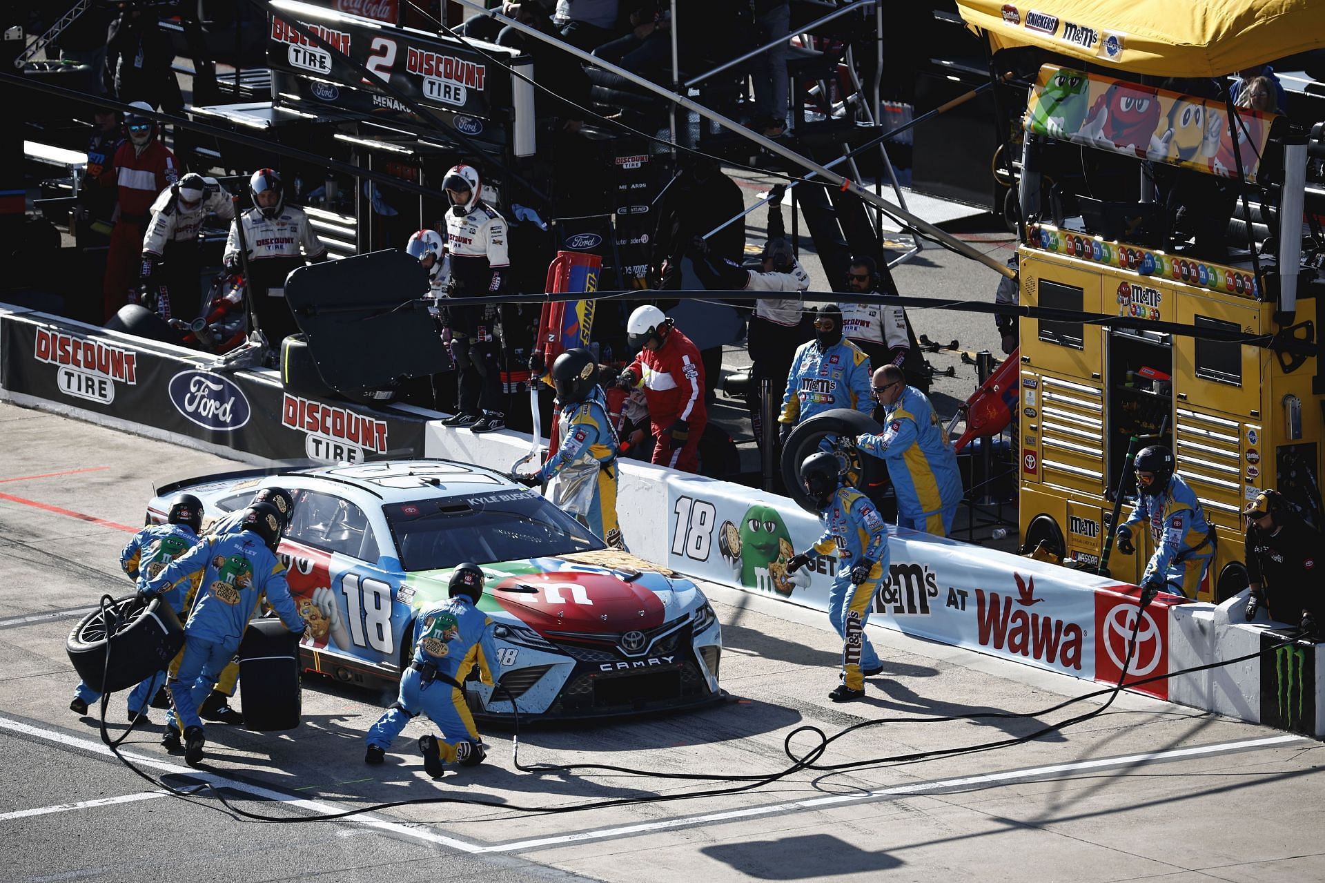 Kyle Busch pits during the NASCAR Cup Series Toyota Owners 400 at Richmond Raceway. (Photo by Jared C. Tilton/Getty Images)