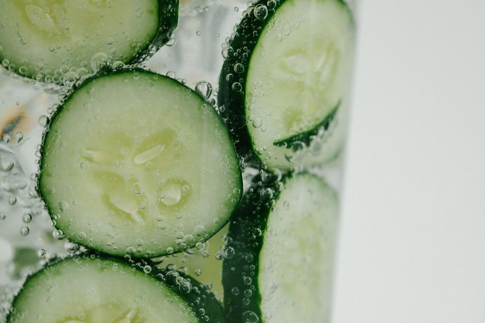 Cucumber: Super food (Image via Unsplash/Timur Weber)