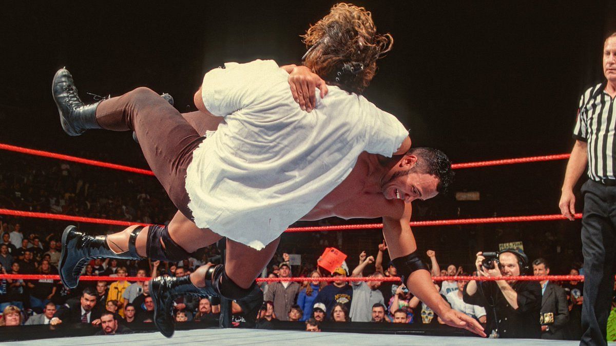 Mankind wrestled The Rock at Survivor Series 1998
