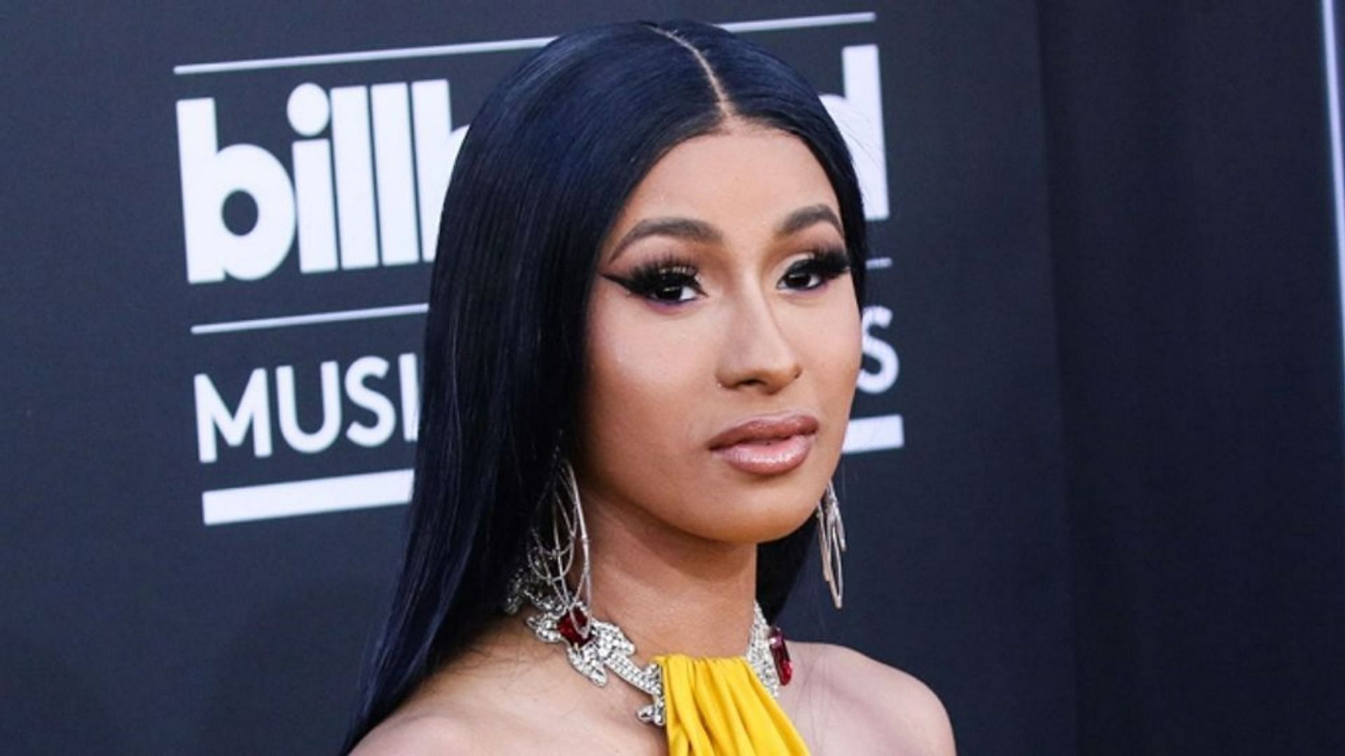 Cardi B deletes Twitter account following feud with fanbase (Image via AP)