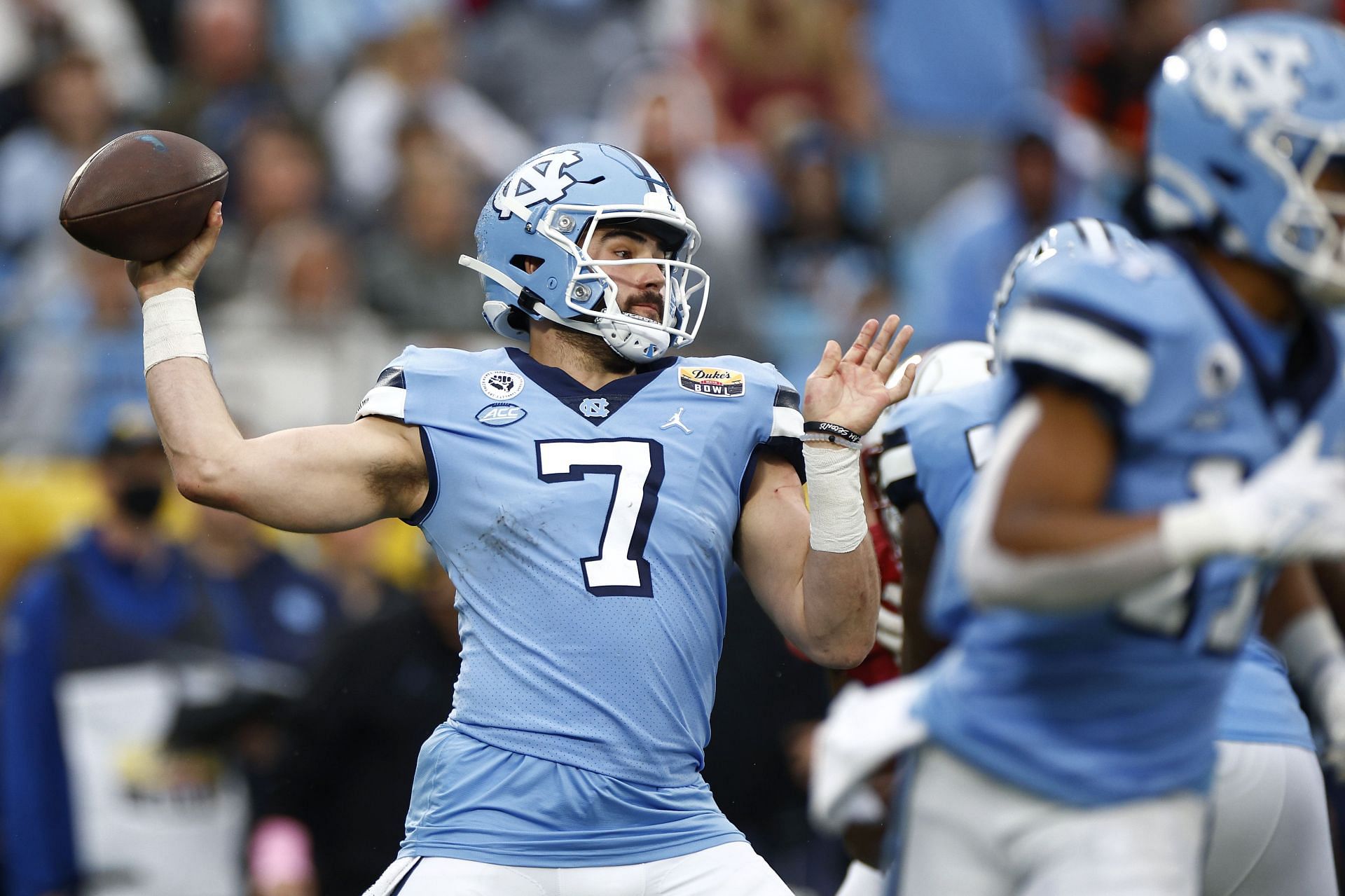 Duke&#039;s Mayo Bowl - North Carolina v South Carolina