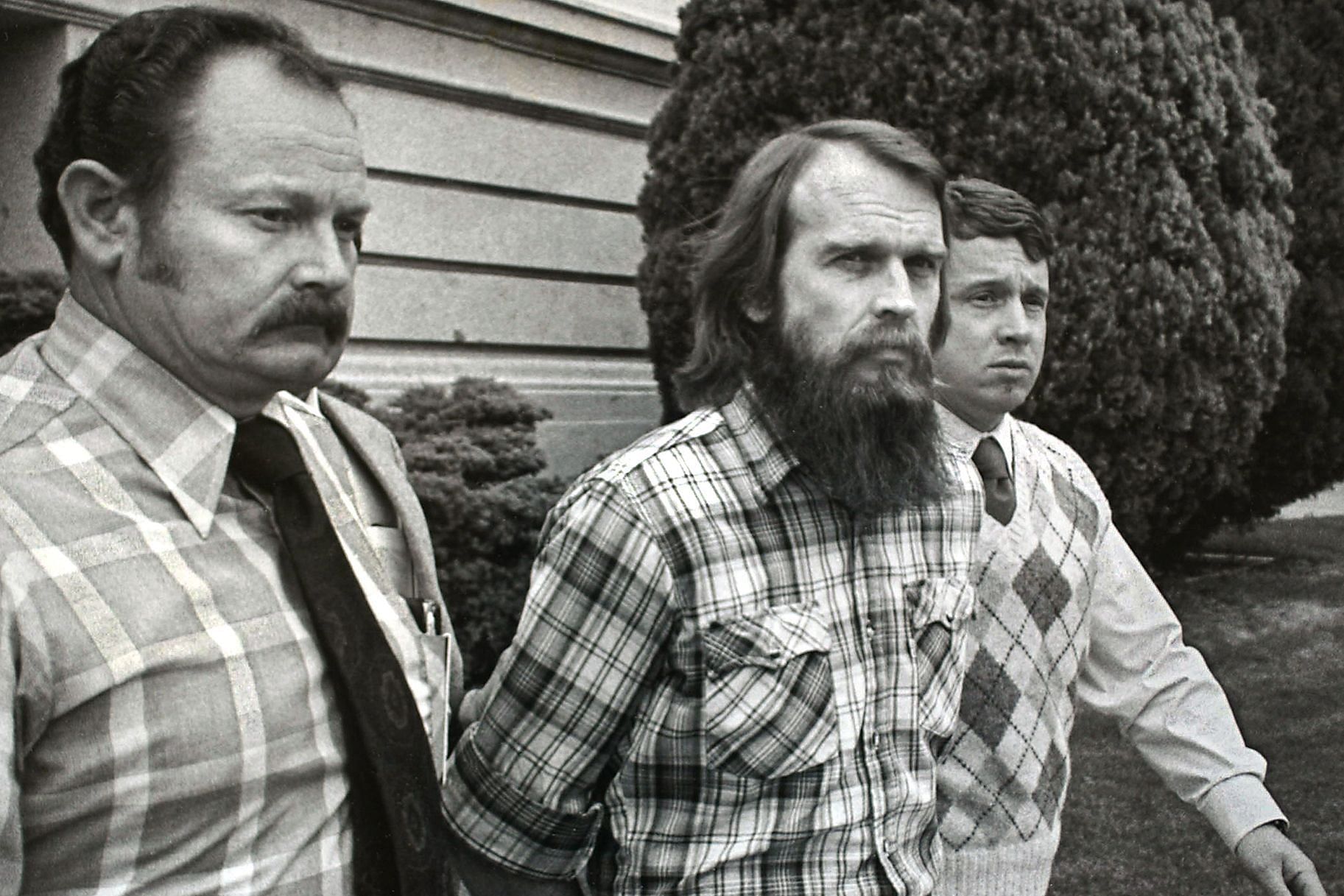 Ron Lafferty escorted out of the Utah County Court House by Utah County Sheriff Deputies( Image Courtesy Getty)