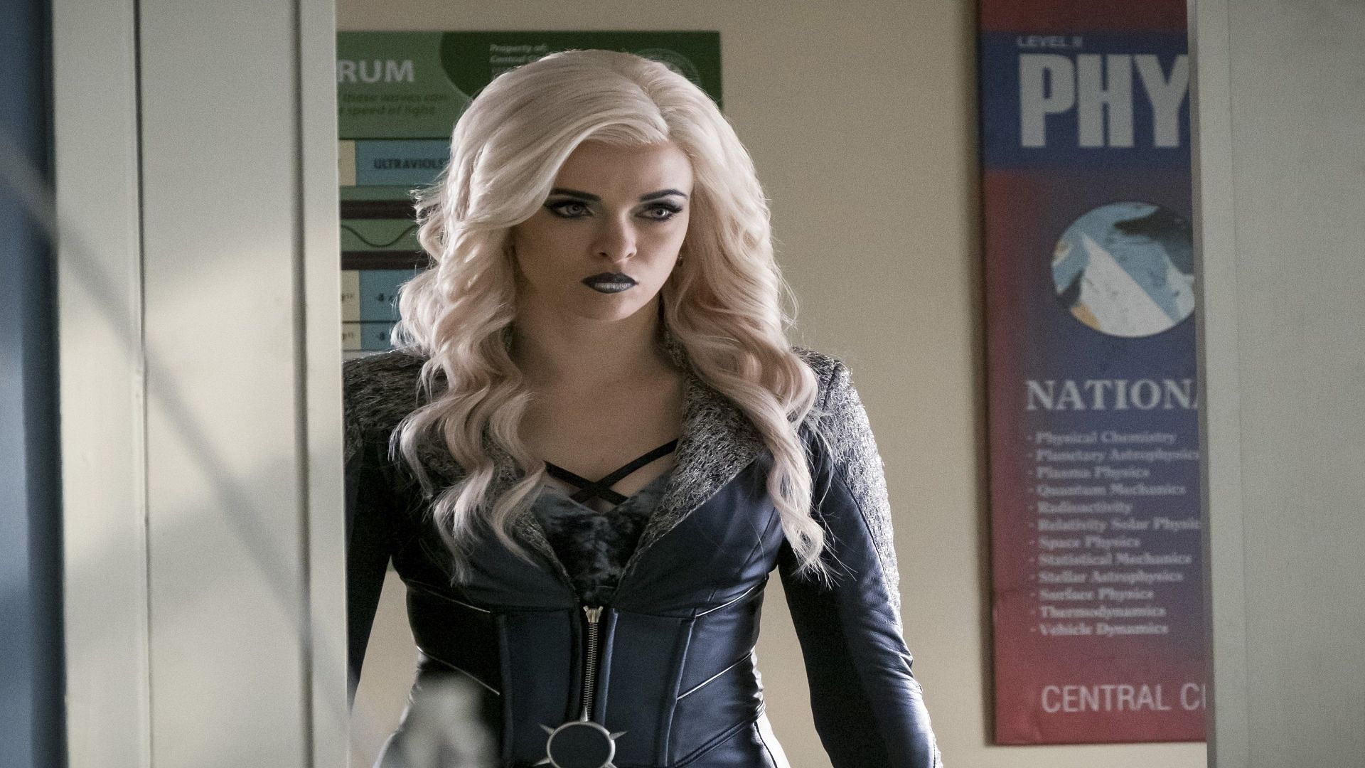 Killer Frost in The Flash (Image via The CW)