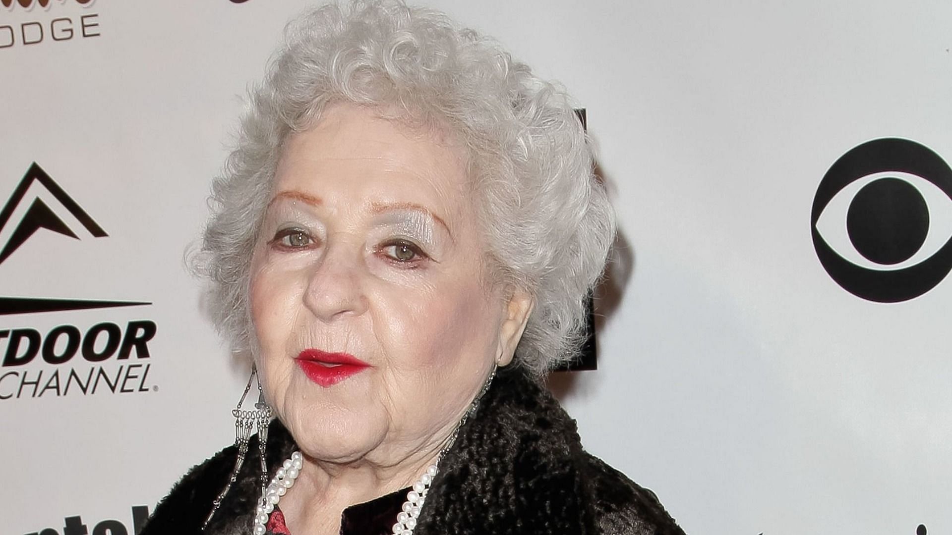 Beloved actress Estelle Harris passed away at 93 due to &quot;natural causes&quot; (Image via Tibrina Hobson/Getty Images)