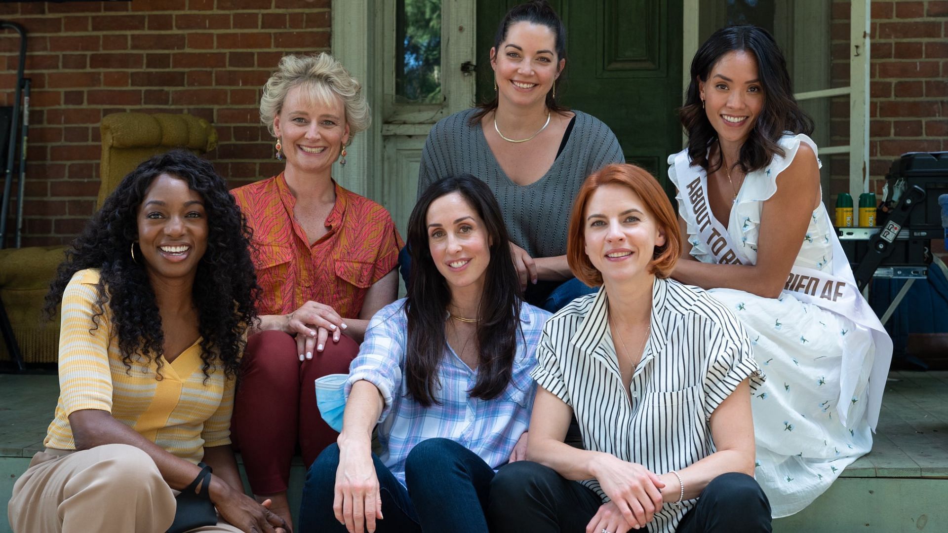 Workin&#039; Moms season 6 cast includes Catherine Reitman and Dani Kind (Image via @WorkinMoms/Twitter)