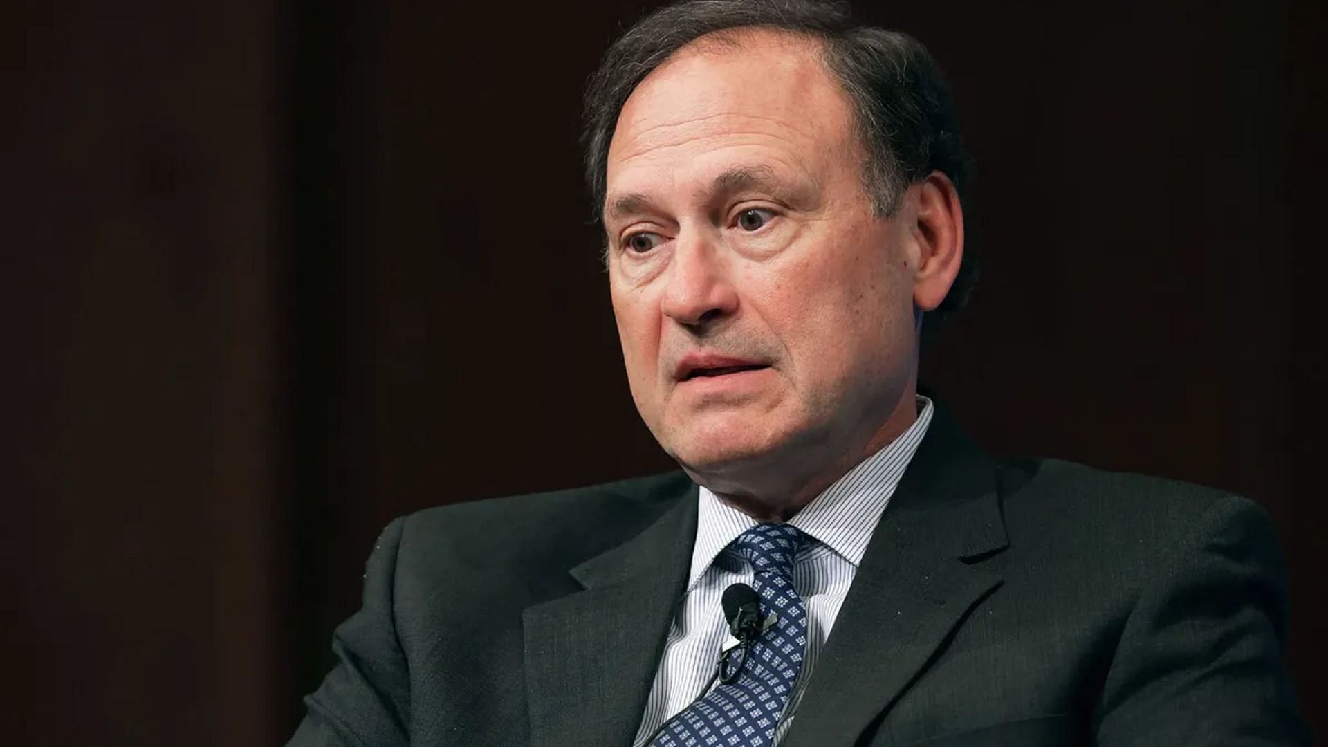 Samuel Alito was elected by former President George R. Bush to the court to replace the seat left vacant by Sandra Day O&#039;Connor. (Image via Getty Images/Chip Somodevilla)