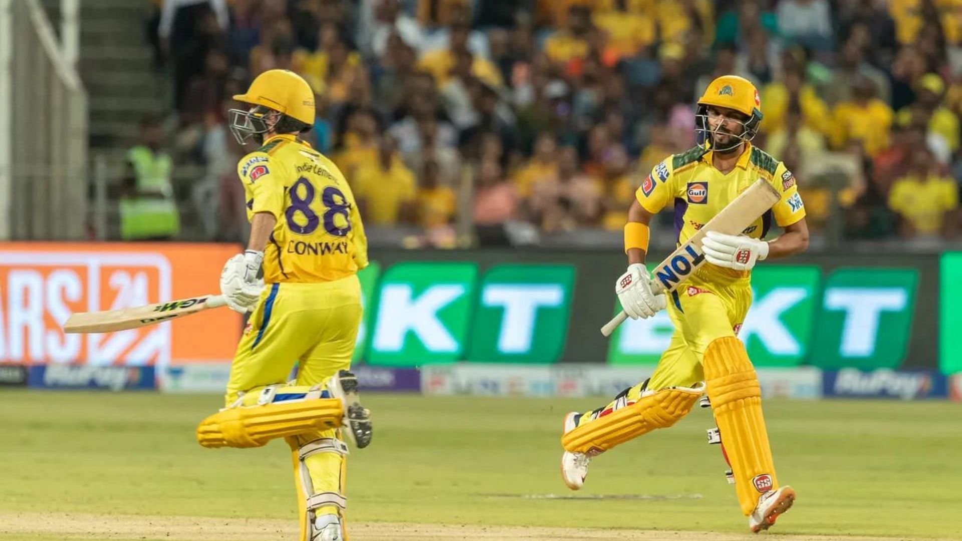 Devon Conway (L) and Ruturaj Gaikwad added a record 182 runs for the first wicket for CSK. (P.C.:iplt20.com)