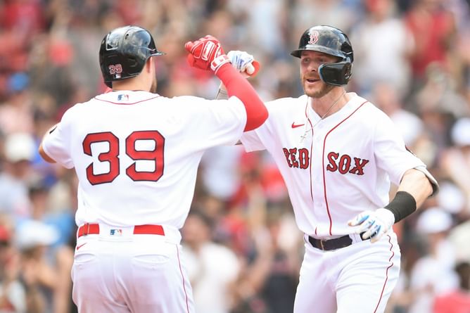 "God d**n man that was a rocket" "Another !?!?!?!?" - Christian Arroyo slams his 2nd home run of the season, 5th of the day for the Boston Red Sox as they go up 5-0 over the Orioles