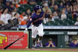 Watch: Superstar slugger Jose Altuve hammers a home run against Oakland Athletics, ties with George Springer for 5th most homers hit in Houston Astros history