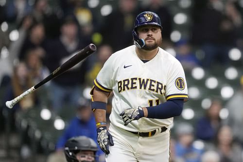 Rowdy Tellez of the Milwaukee Brewers