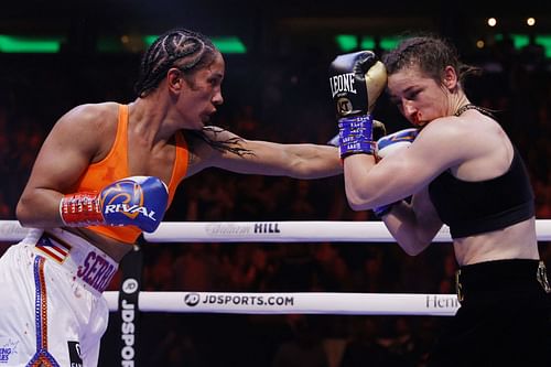 Amanda Serrano (Left) against Katie Taylor (Right)