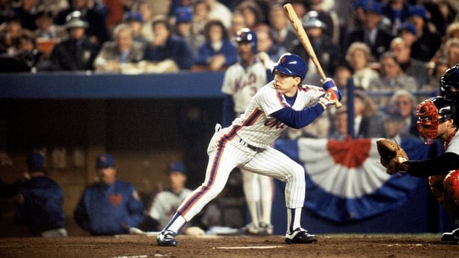 "We all have to have goals. Get that man a trophy", "To this day s**t talking Dykstra from the busch stadium bleachers is a core memory" - MLB bad boy Lenny Dykstra's tweet draws sarcastic reactions from Reddit fans