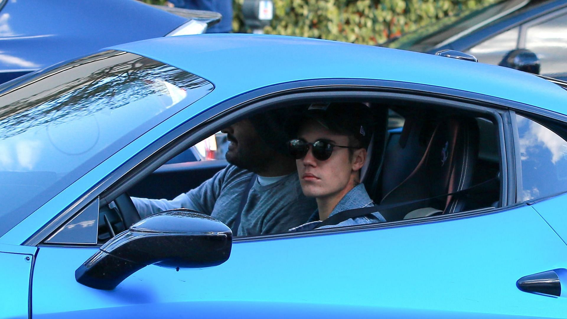 Ferrari blacklists Justin Bieber from buying any new cars (Image via Splash News)