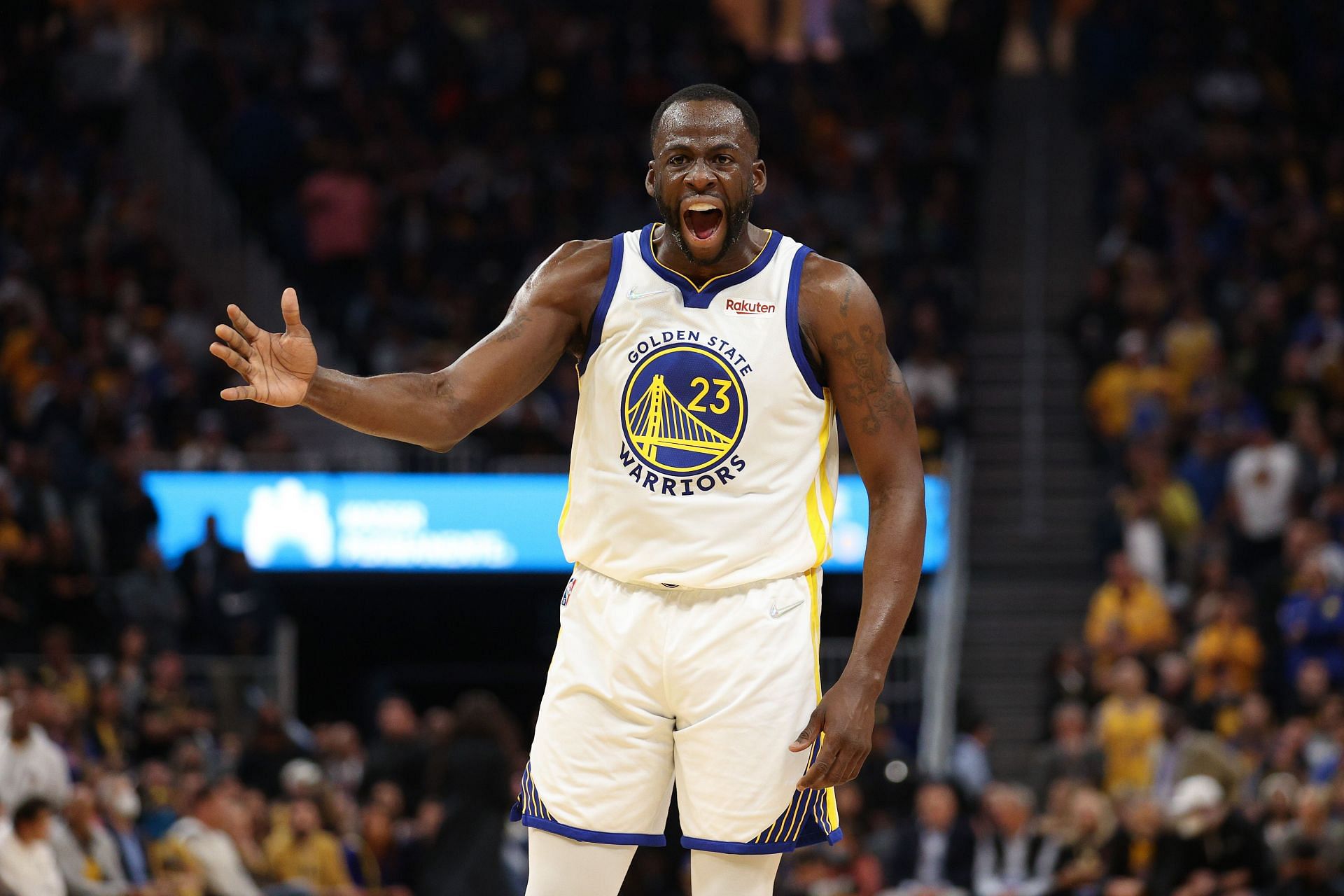Draymond Green complains about a call during Game 4