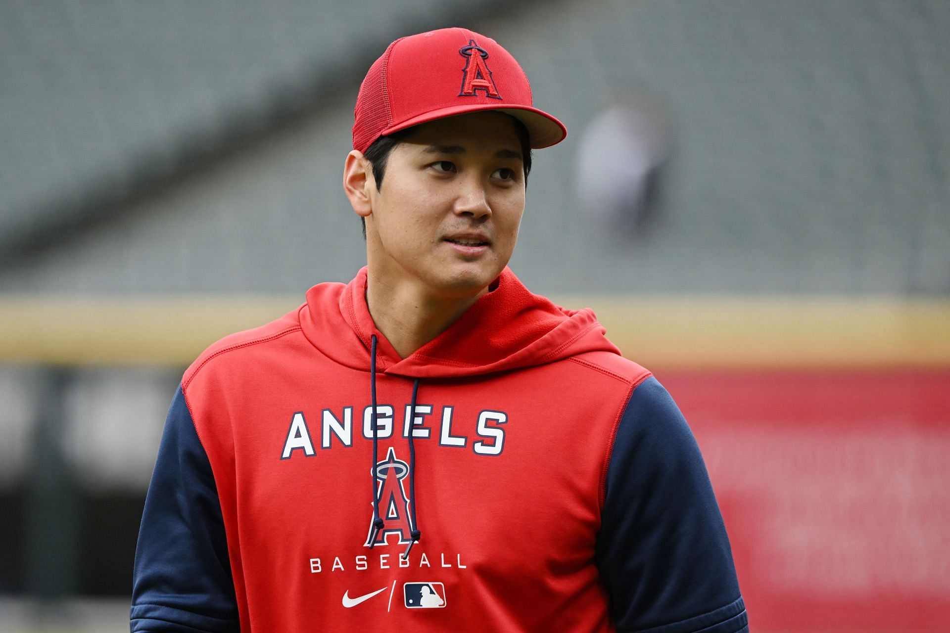 Shohei Ohtani of the Los Angeles Angels warms up.