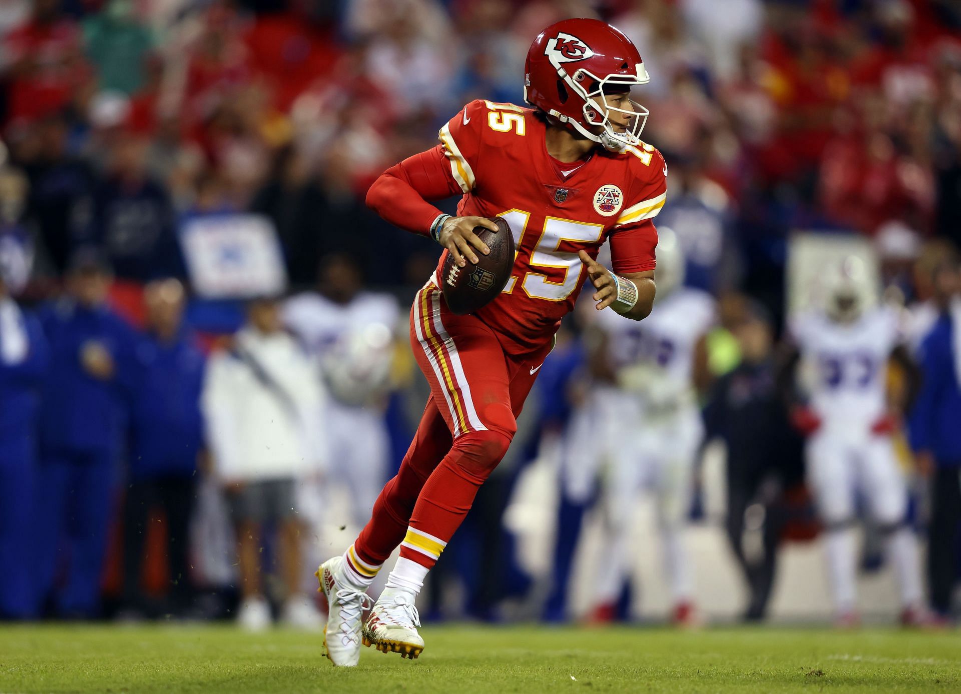 Patrick Mahomes had a poor performance in the 2021 regular season against Buffalo.