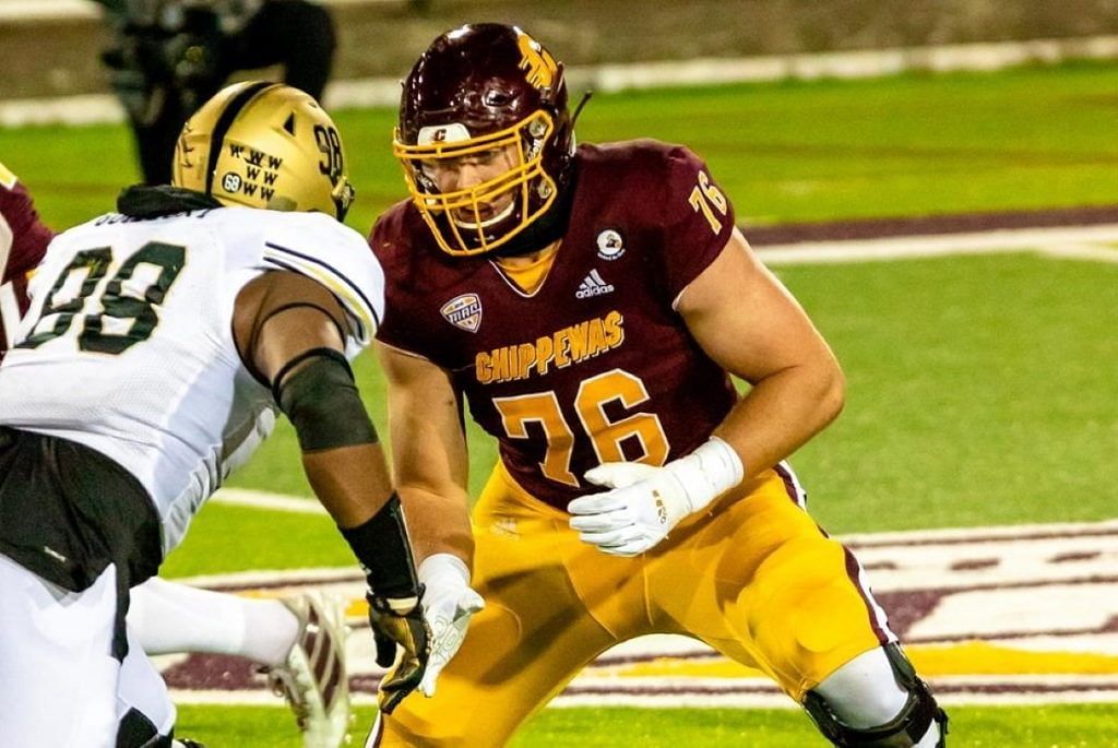 Bernard Raimann in action for Central Michigan