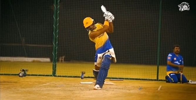 "Hopefully, Dhoni plays him in the last game" - Parthiv Patel wishes to see Rajvardhan Hangargekar in the CSK playing XI against RR in IPL 2022