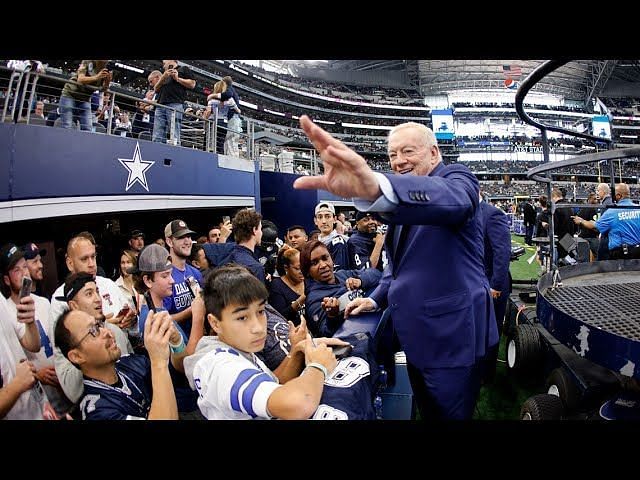 Cowboys Owner Jerry Jones Involved In An Accident