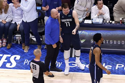 Head coach Jason Kidd and Luka Doncic of the Dallas Mavericks discuss.