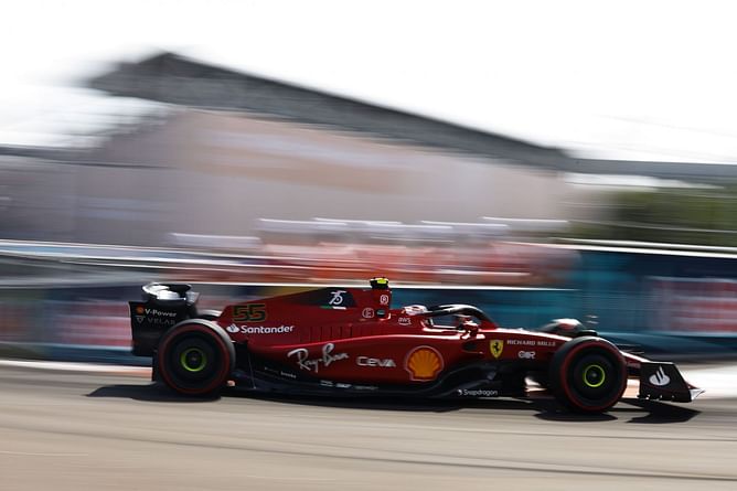 "It is going to be an interesting day" - Carlos Sainz is 'confident with the car' after qualifying in P2 for 2022 F1 Miami GP