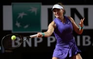 Paula Badosa in action in the 2022 Italian Open