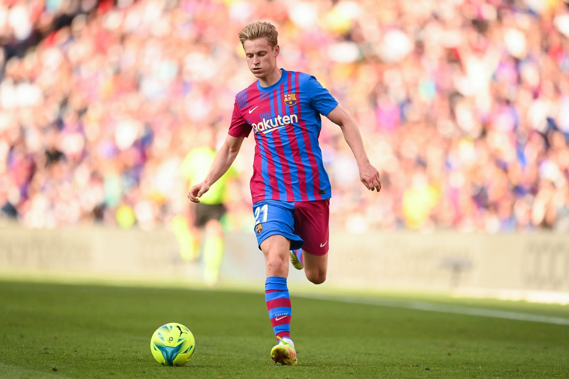 De Jong is a reported transfer target for Manchester United.