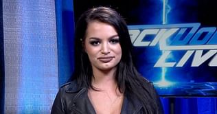 "I've had the honor" - Top WWE heel opens up on learning about wrestling from Paige (Exclusive)