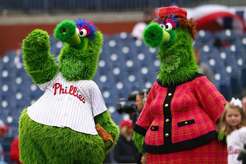 Mondo Mascots on X: The Tokyo Swallows' mascot, Tsubakuro, sits on the  Phillies' Phanatic.  / X